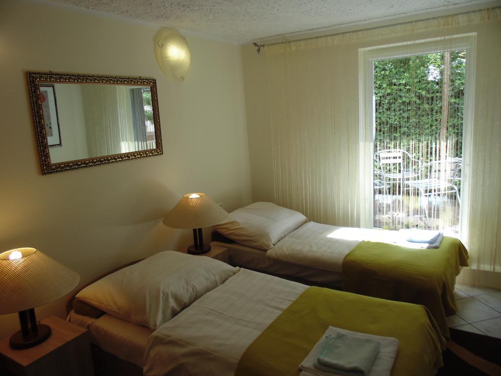 Apartament "Cudowna Wyspa" 슈비노우이스쳬 객실 사진